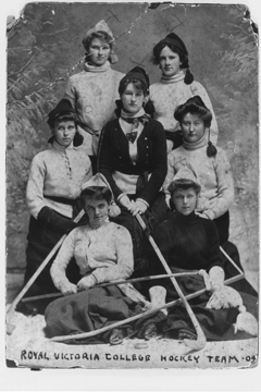 The women’s hockey team of Royal Victoria College